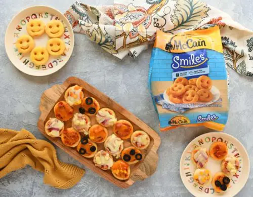 Smiley Mashed Potato Mini Pizzas